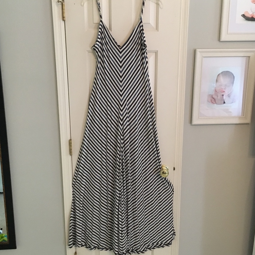 Love Crazy Maxi Dress. Small